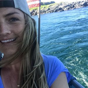 Meet your Posher, Lauren